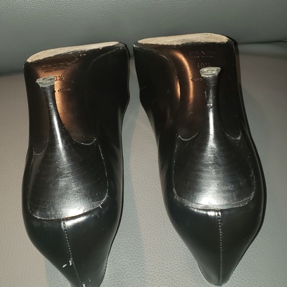 Prada Heels - Picture 6 of 8